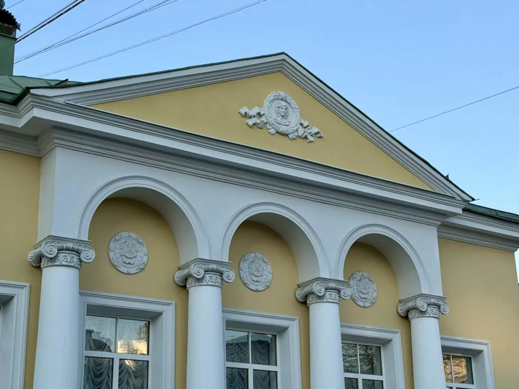 Арбатская &mdash; Смоленская: тишь да гладь &laquo;межарбатья&raquo;  фото