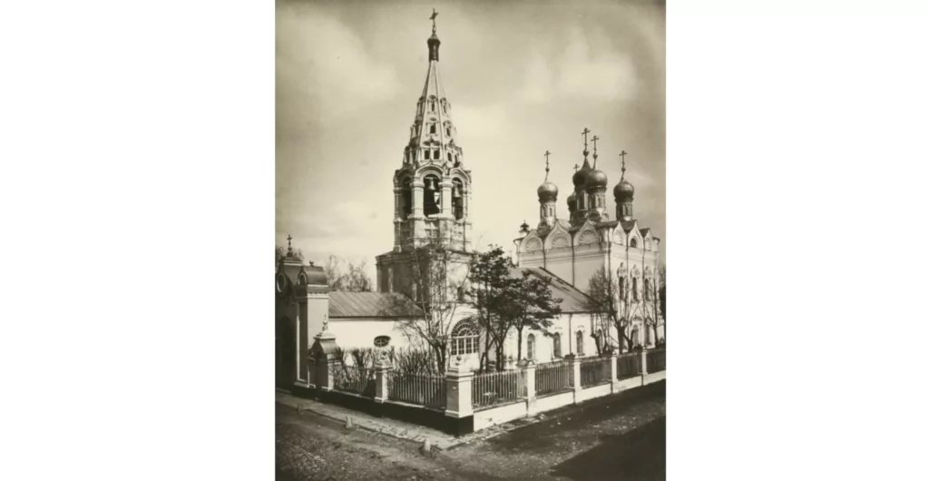 Арбатская &mdash; Смоленская: тишь да гладь &laquo;межарбатья&raquo;  фото