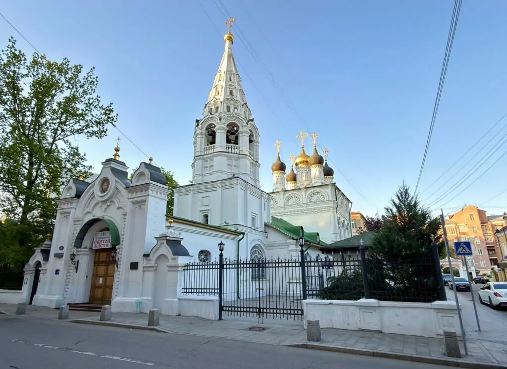 Арбатская &mdash; Смоленская: тишь да гладь &laquo;межарбатья&raquo;  фото